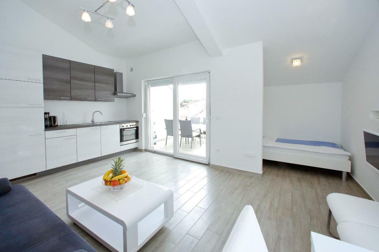 Apartments Villa Kristina Bibinje Zewnętrze zdjęcie