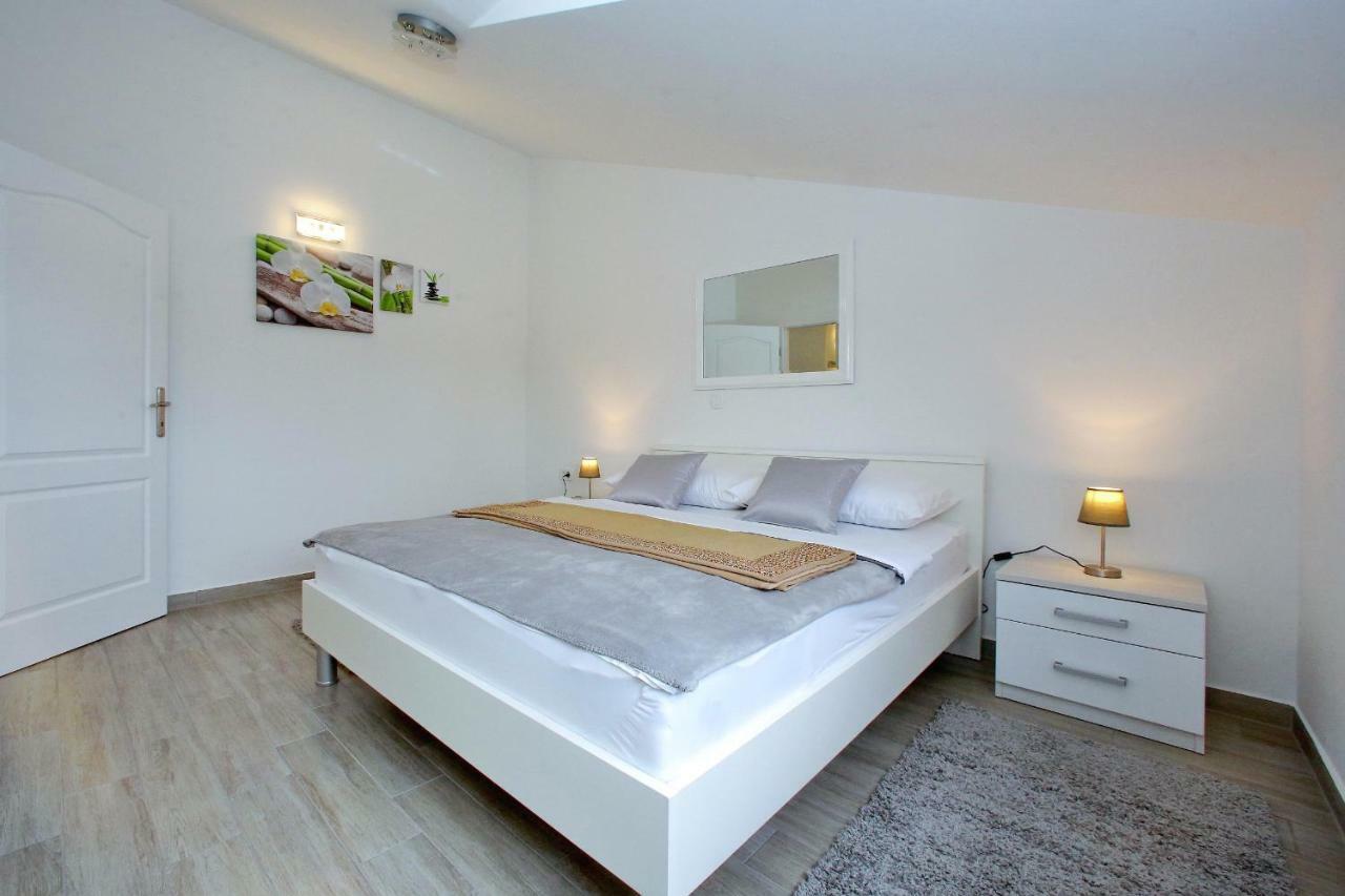 Apartments Villa Kristina Bibinje Zewnętrze zdjęcie