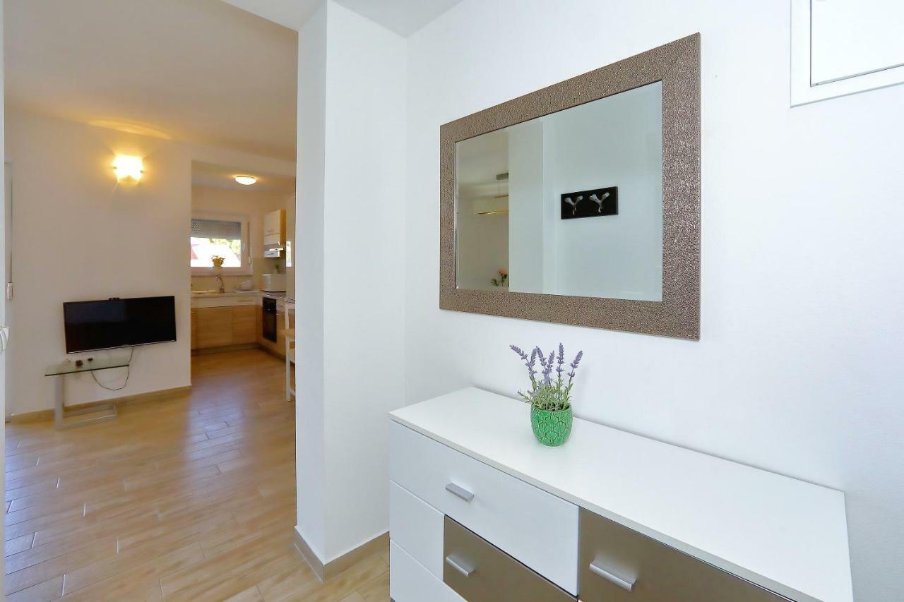 Apartments Villa Kristina Bibinje Zewnętrze zdjęcie